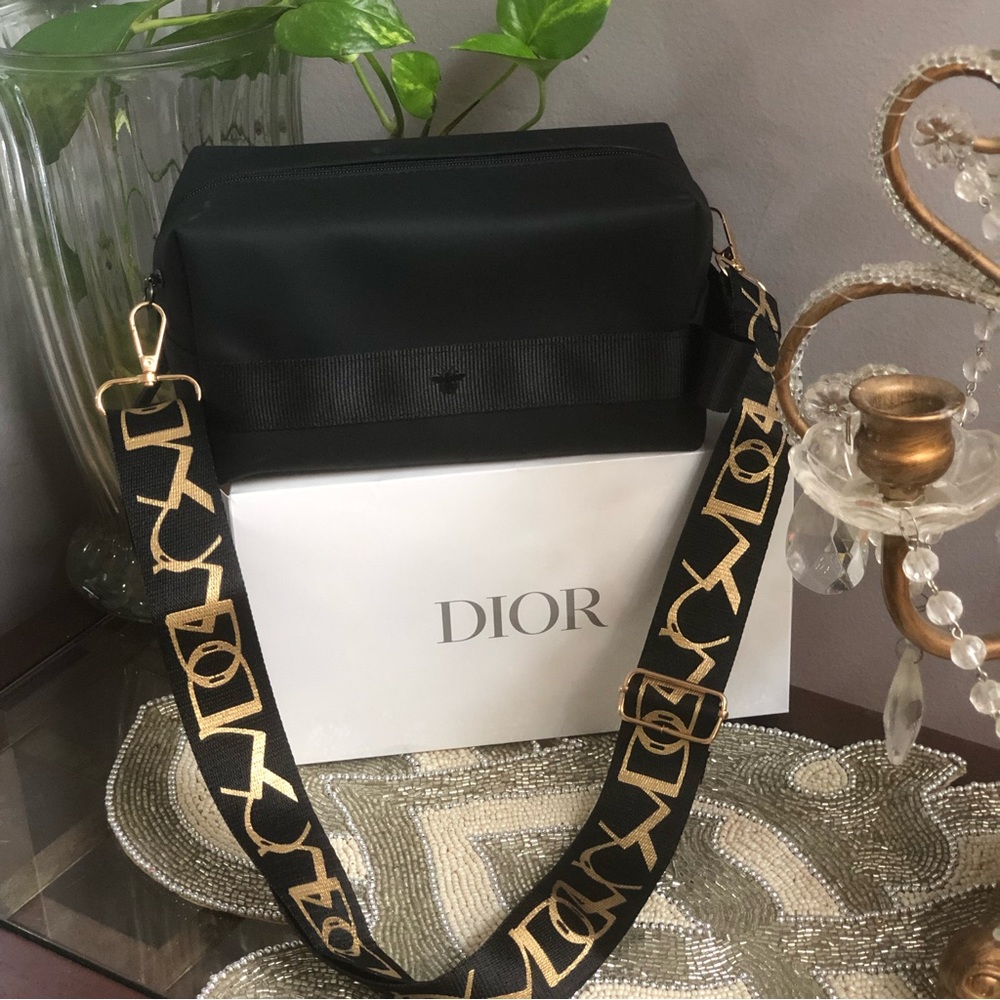 - Dior Pouch Dopp Kit Shaving Kit Black Travel Organizer Case Makeup Bag N… - Picture 4 of 14